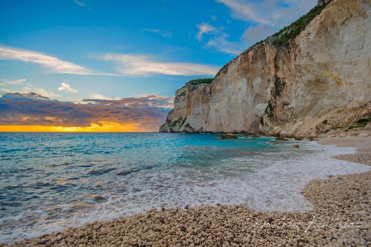 Paxos Fairytales Lovenest 2 Gaios Exterior photo